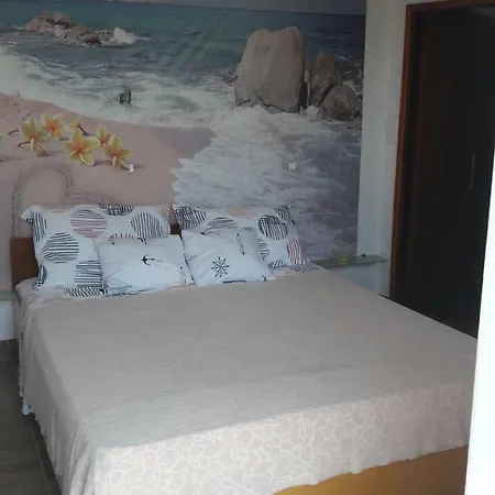 Vikendica Kuca Paradise- Robinson