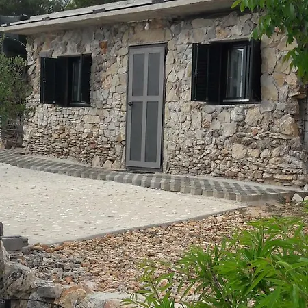 Tatil Evi Kuca Paradise- Robinson