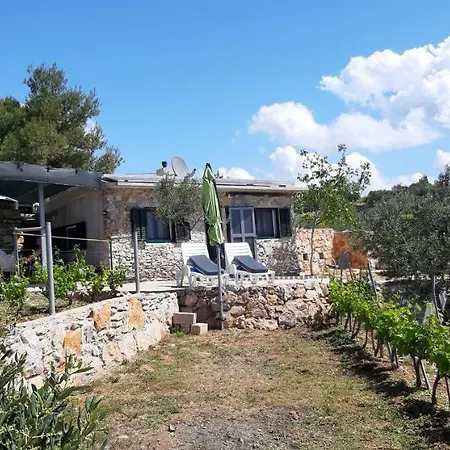 Tatil Evi Kuca Paradise- Robinson Murter
