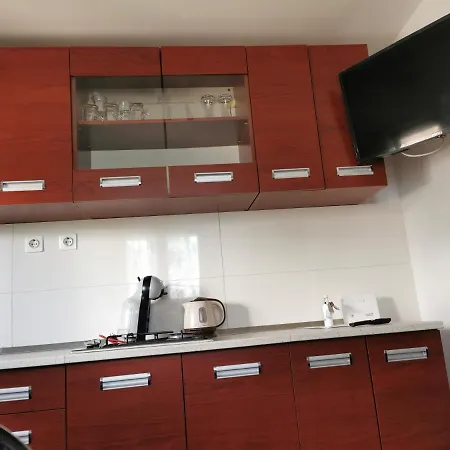 בית נופש Kuca Paradise- Robinson