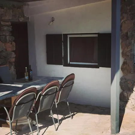 Kuca Paradise- Robinson בית נופש